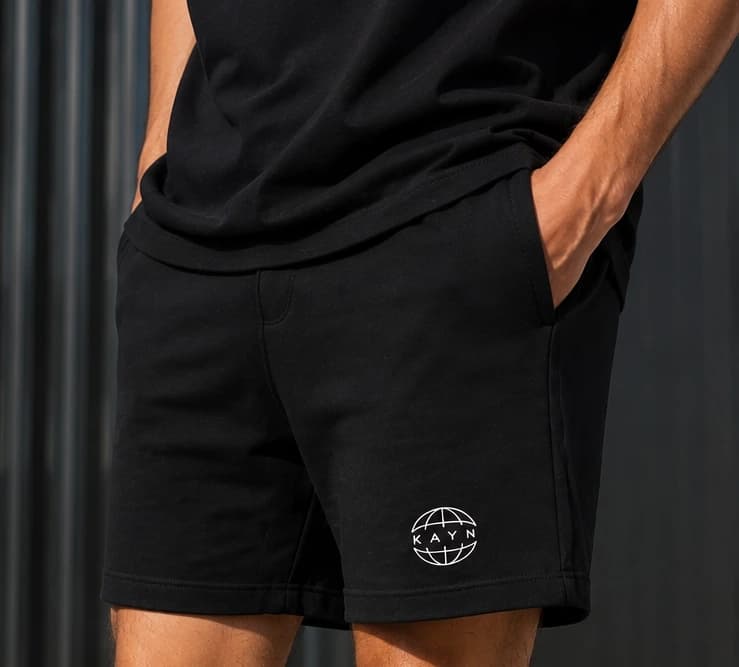KAYN Piece 05 — Essential Short — Short Noir